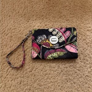 Vera Bradley Retired Ziggy Print on Wristlet Clutch